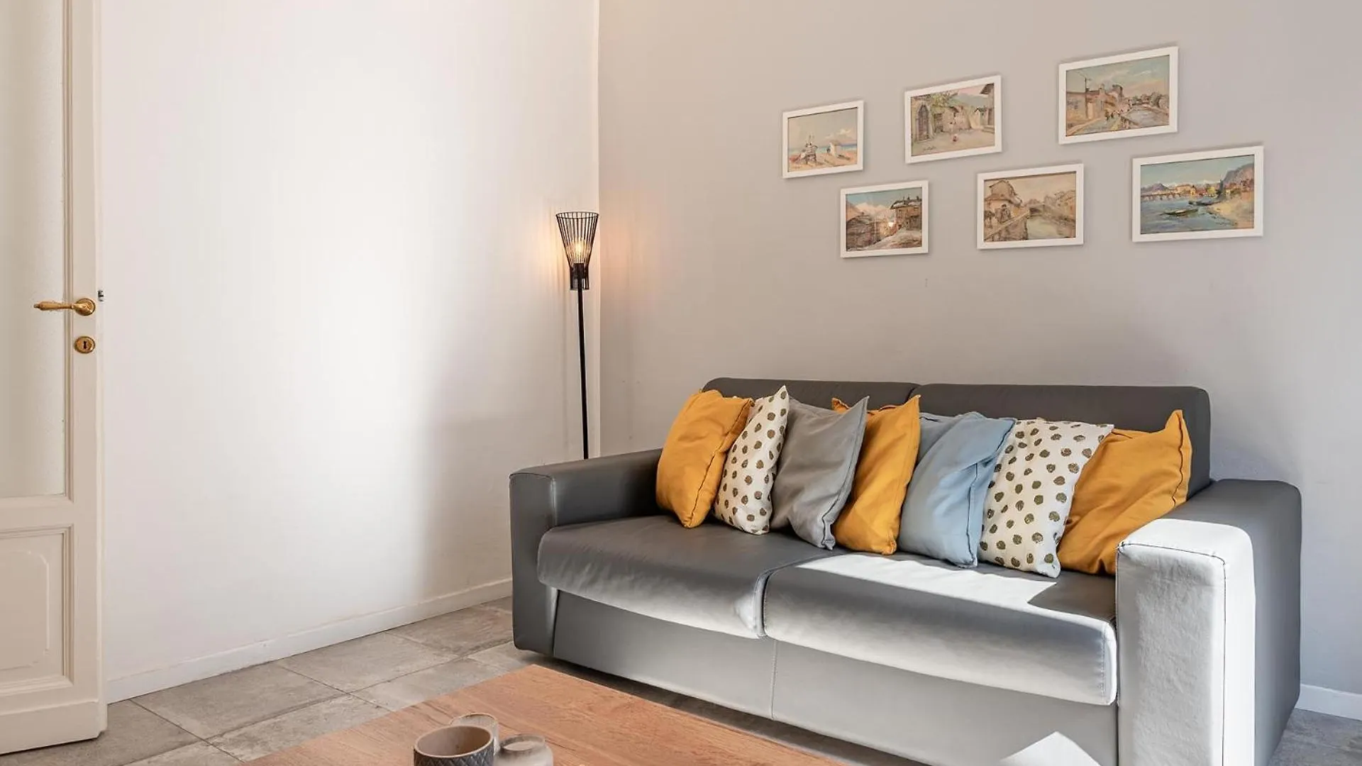 Appartamento Guest Planet - 18 Suite Home Milano Italia